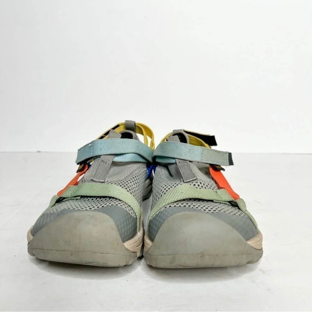 Teva Outflow Universal Water Shoe Multicolor Size 4 Kids Sandals